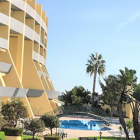 Sun & Sea, Meia Praia Лагос Екстериор снимка